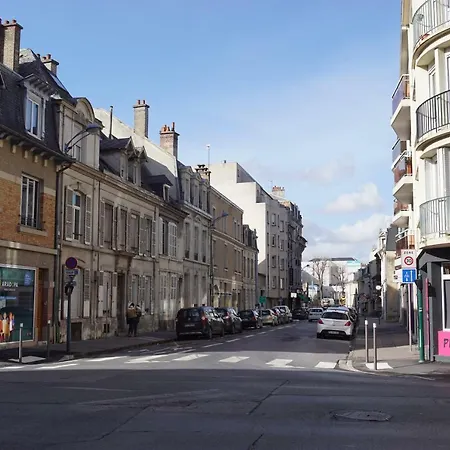 Indus Chic Au Coeur De Appartement Reims